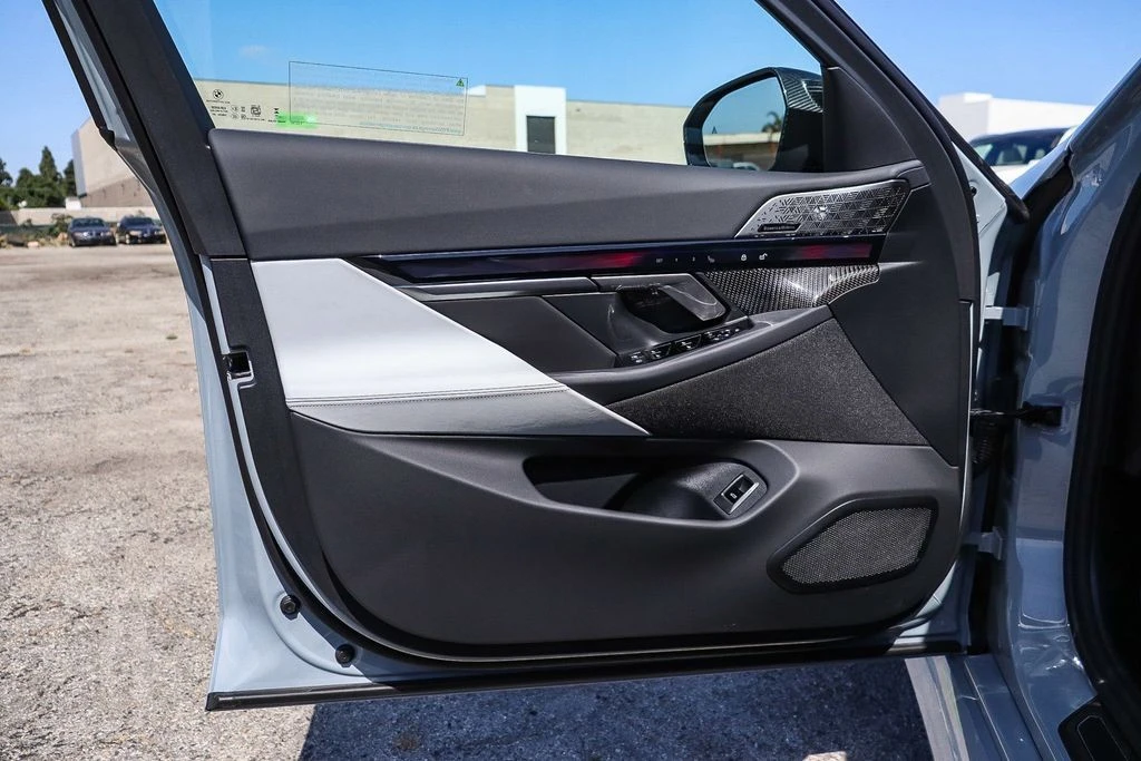 2026 BMW G90/G99 M5 - Image 23 of 30
