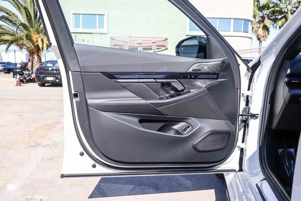2026 BMW G90/G99 M5 - Image 23 of 28