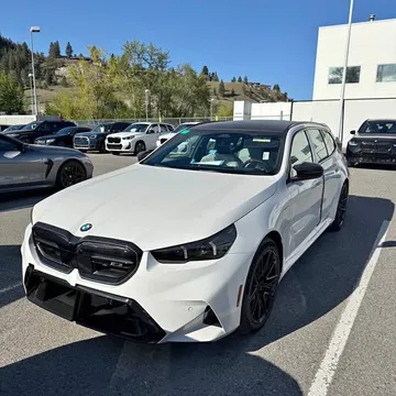 2026 BMW M5 Touring