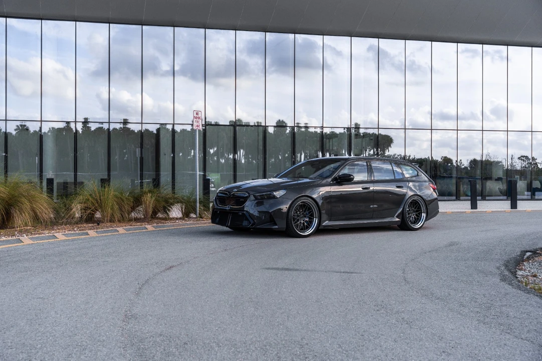 2026 BMW G90/G99 M5 - Image 9 of 31