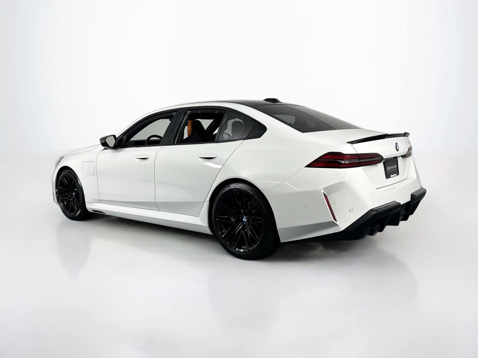 2026 BMW G90/G99 M5 - Image 7 of 31
