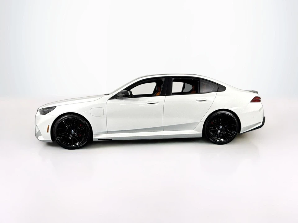 2026 BMW G90/G99 M5 - Image 8 of 31