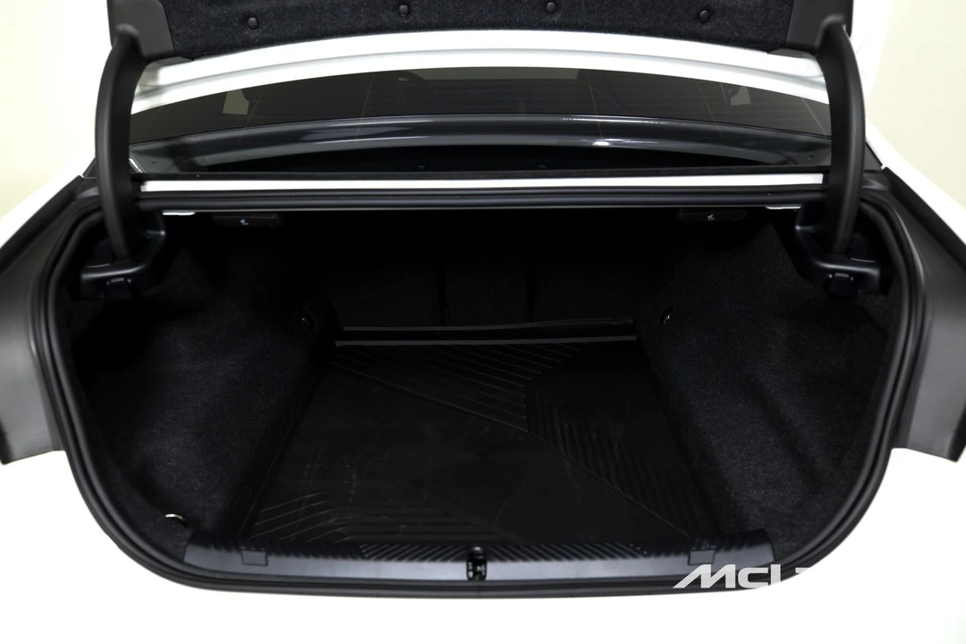 2026 BMW G90/G99 M5 - Image 20 of 31