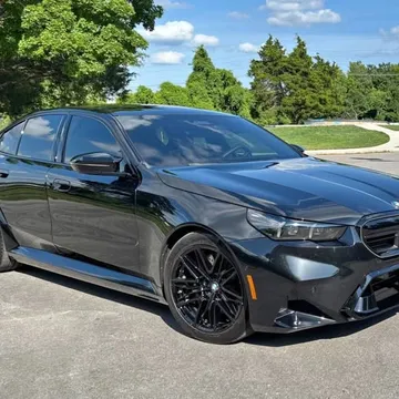 2026 BMW M5