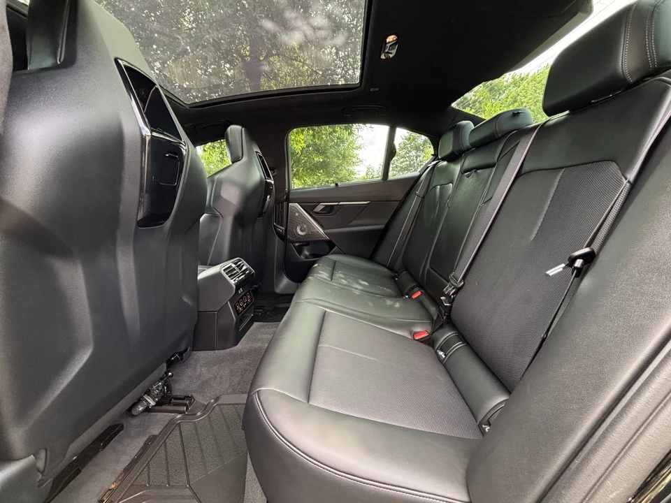 2026 BMW G90/G99 M5 - Image 18 of 31
