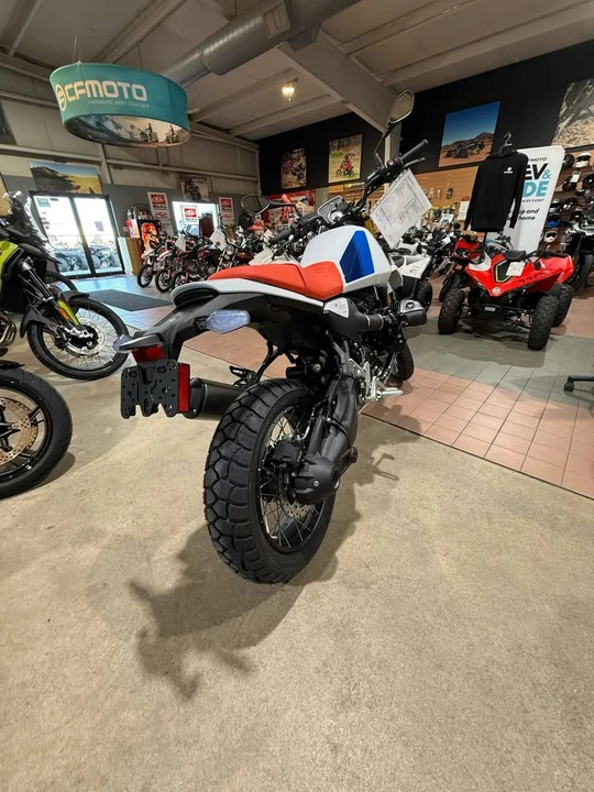 2026 BMW R 12 nineT - Image 3 of 20