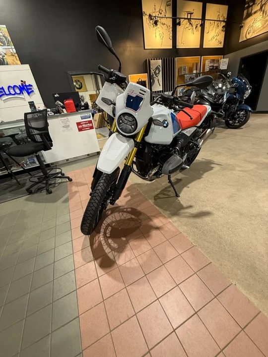 2026 BMW R 12 nineT - Image 6 of 20