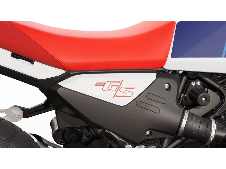 2026 BMW R 12 nineT - Image 16 of 20