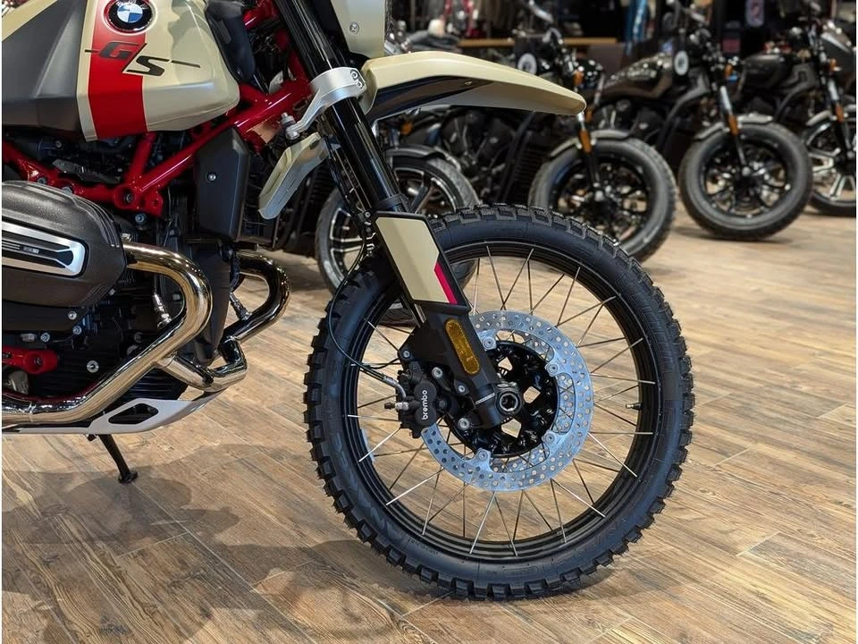 2026 BMW R 12 nineT - Image 4 of 15