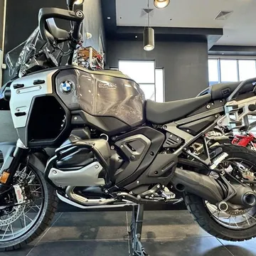 2026 BMW R 1300 GS Adventure Triple Black