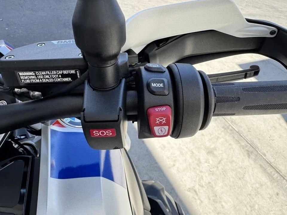 2026 BMW R 12 nineT - Image 10 of 20