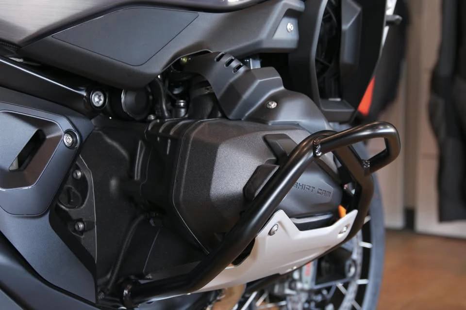 2026 BMW R 12 nineT - Image 2 of 17
