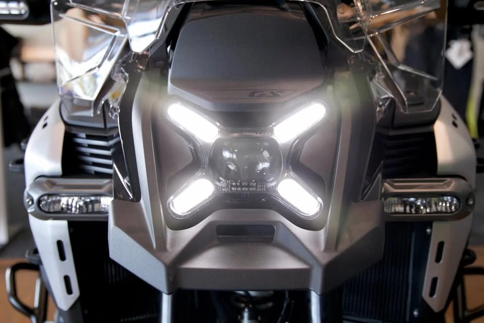 2026 BMW R 12 nineT - Image 3 of 17