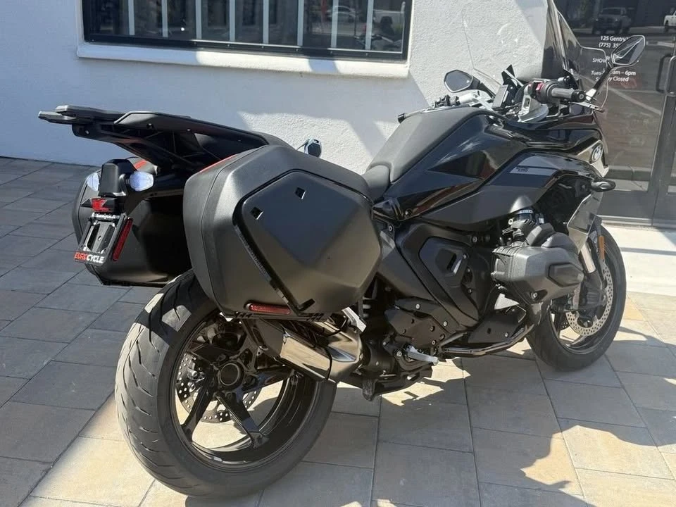 2026 BMW R 12 nineT - Image 3 of 10