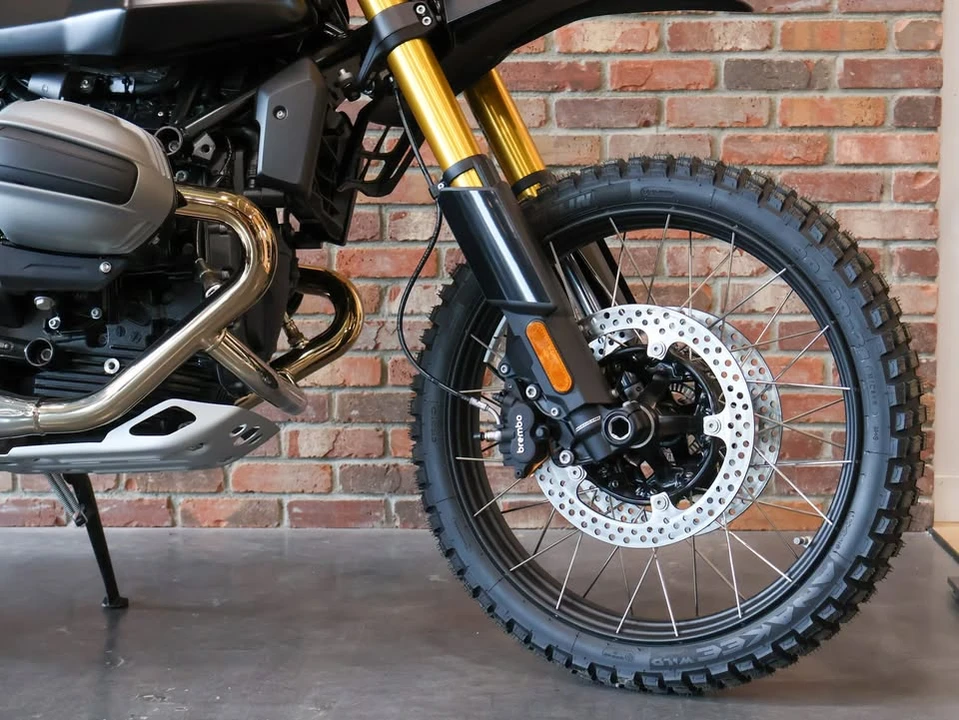 2026 BMW R 12 nineT - Image 9 of 19