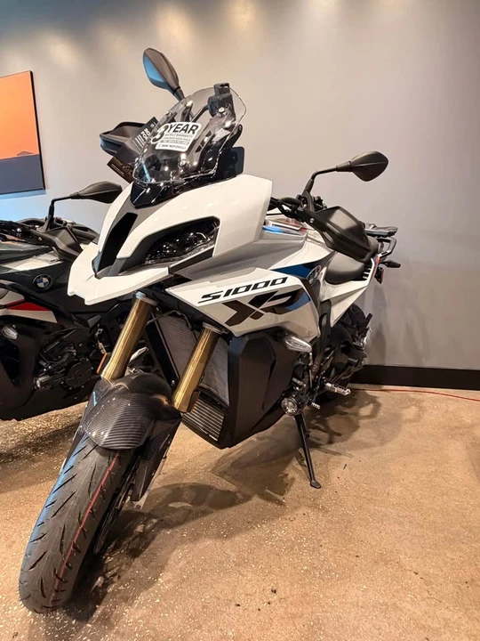 2026 BMW S1000 - Image 4 of 6