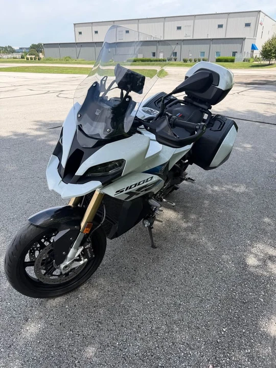2026 BMW S1000 - Image 2 of 17