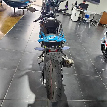 2026 BMW S 1000 R