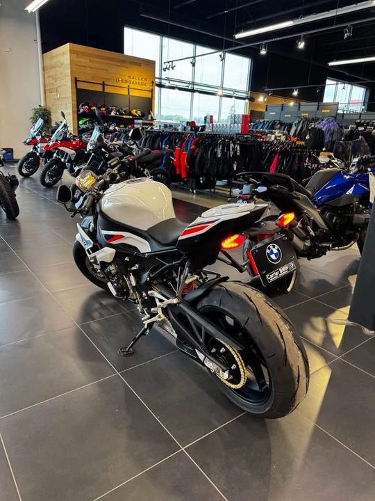 2026 BMW S1000 - Image 6 of 7