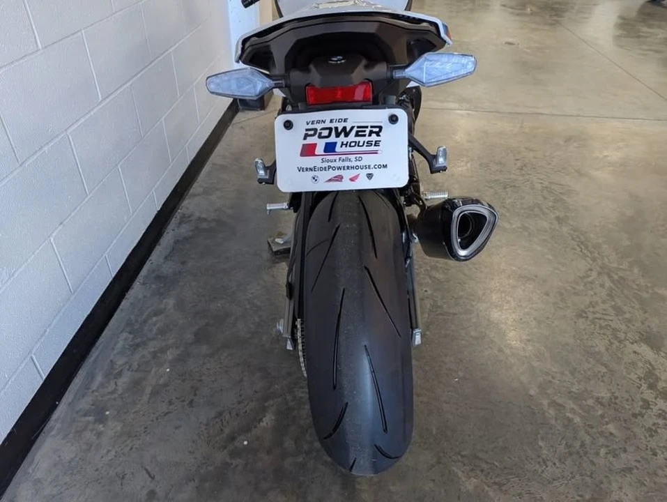 2026 BMW S1000 - Image 8 of 13
