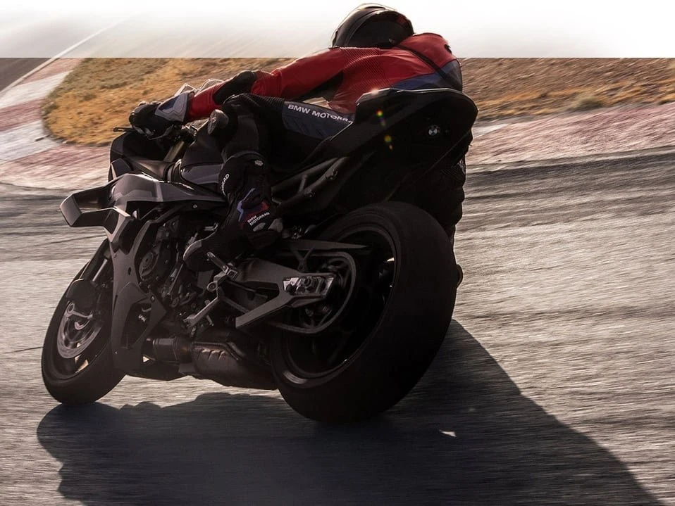 2026 BMW S1000 - Image 14 of 20