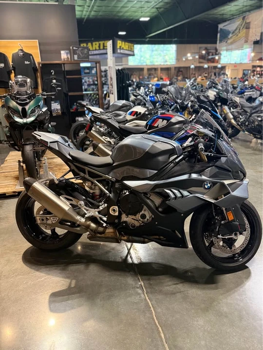 2026 BMW S1000 - Image 3 of 9