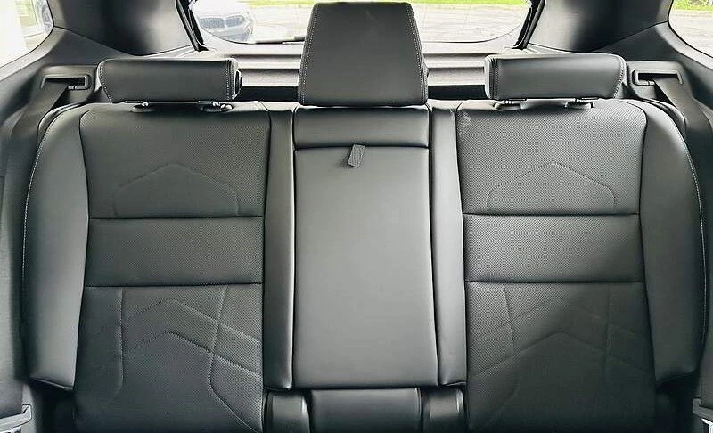 2026 BMW U11/U12 X1 - Image 8 of 18