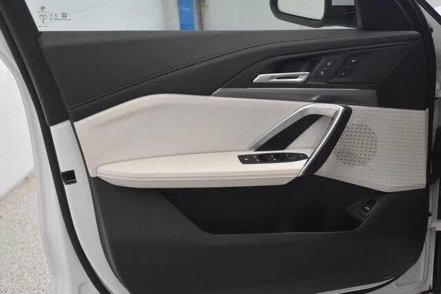 2026 BMW U11/U12 X1 - Image 17 of 17