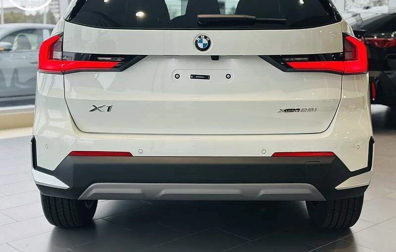 2026 BMW U11/U12 X1 - Image 10 of 17