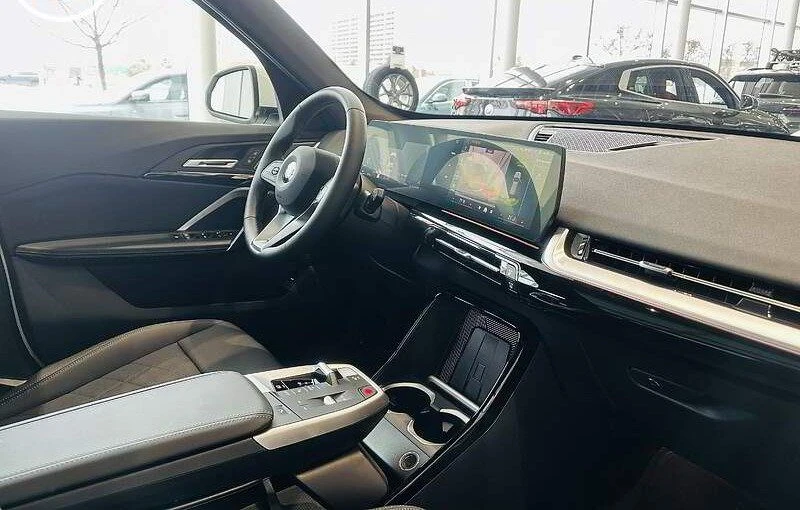2026 BMW U11/U12 X1 - Image 8 of 17
