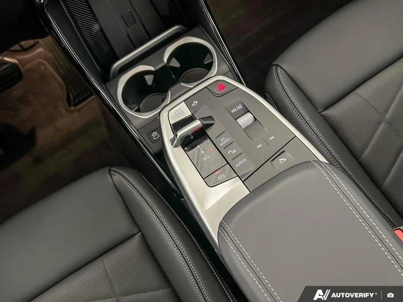 2026 BMW U11/U12 X1 - Image 14 of 20
