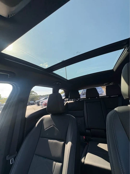 2026 BMW U11/U12 X1 - Image 11 of 14