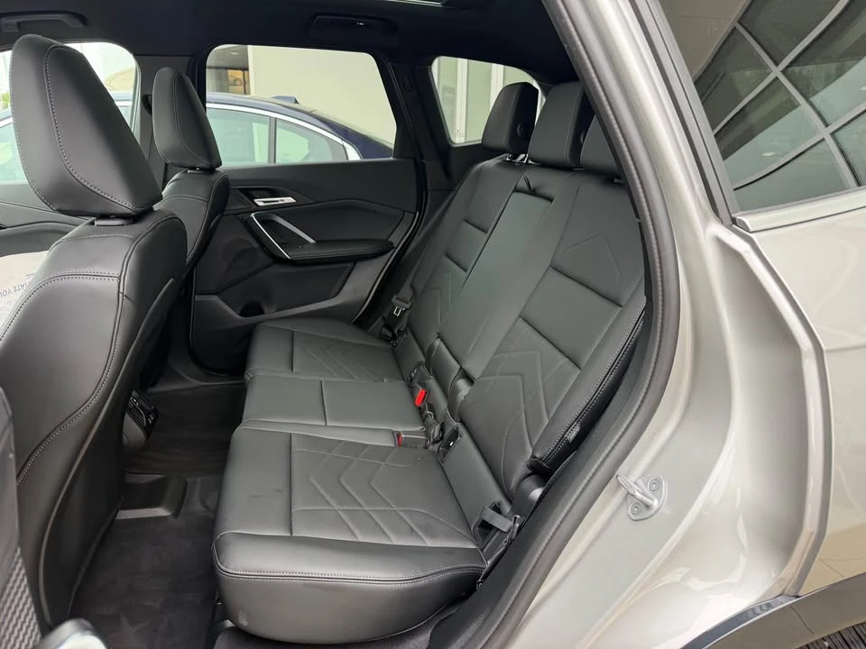 2026 BMW U11/U12 X1 - Image 11 of 17