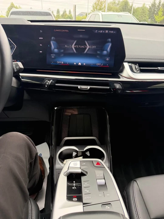 2026 BMW U11/U12 X1 - Image 14 of 17