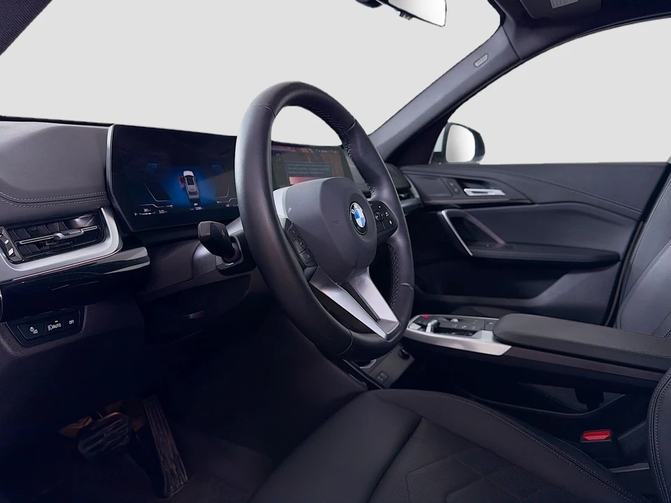 2026 BMW U11/U12 X1 - Image 11 of 21