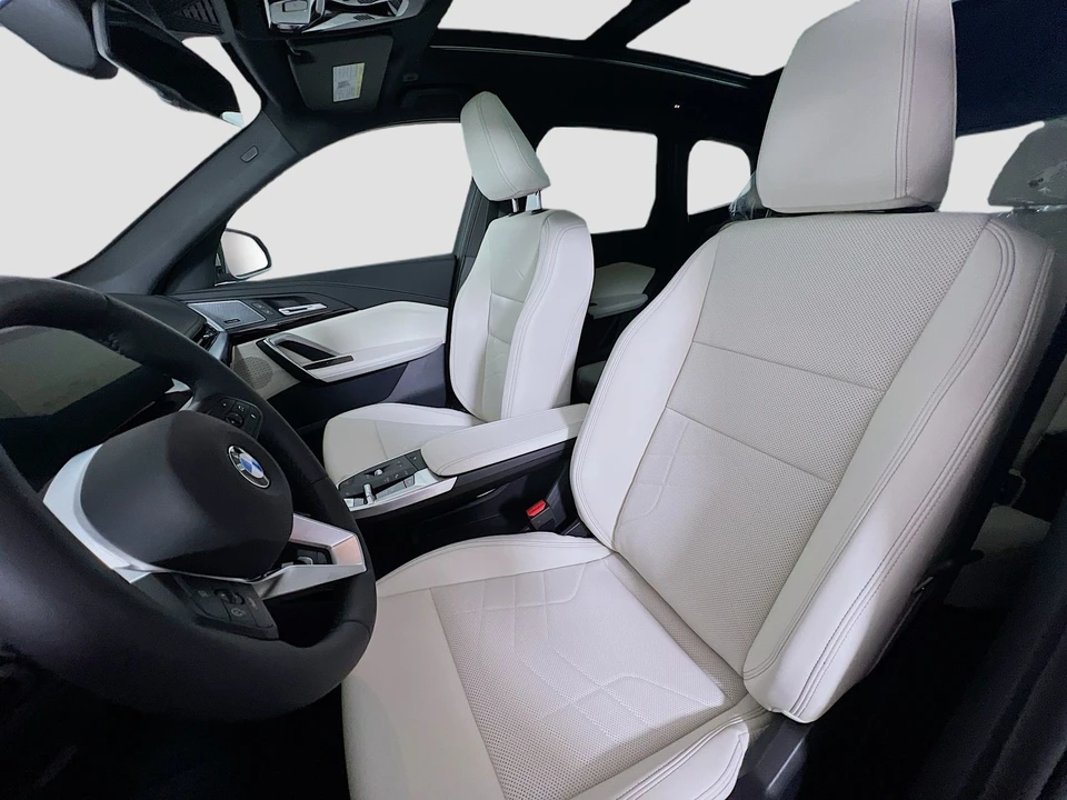 2026 BMW U11/U12 X1 - Image 13 of 21