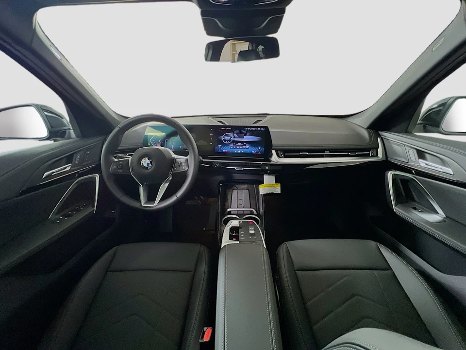 2026 BMW U11/U12 X1 - Image 10 of 21