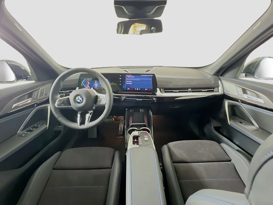 2026 BMW U11/U12 X1 - Image 10 of 21