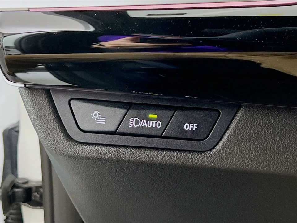 2026 BMW U11/U12 X1 - Image 12 of 21