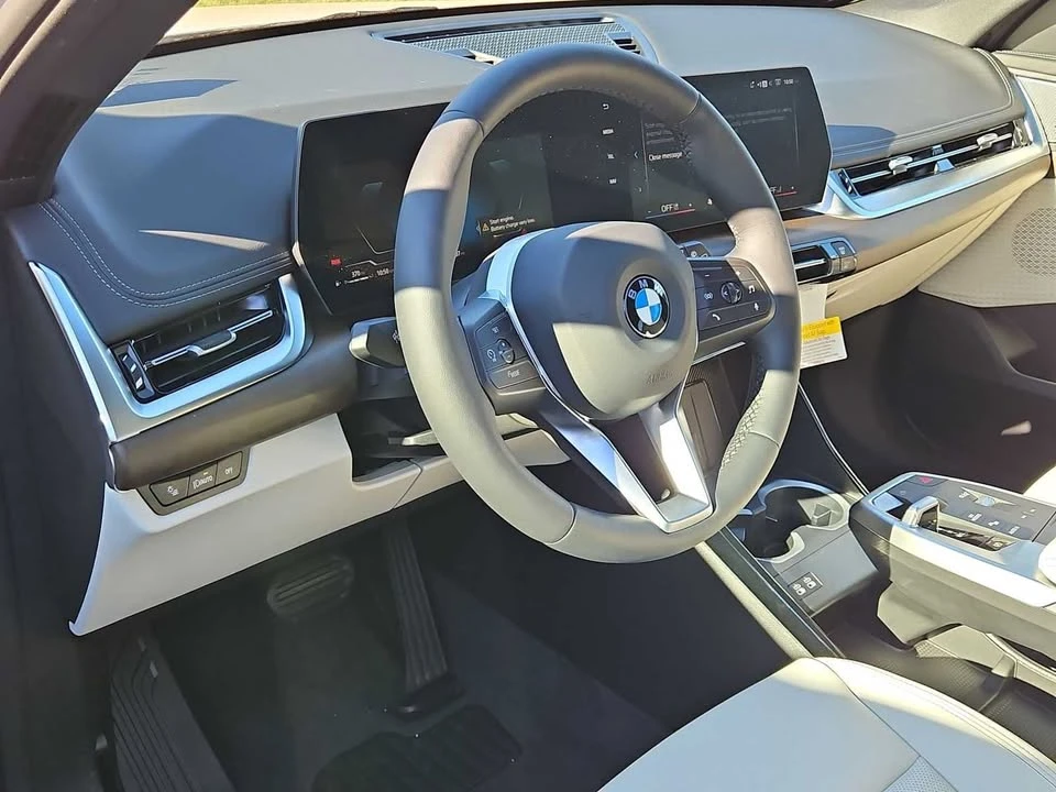 2026 BMW U11/U12 X1 - Image 10 of 20