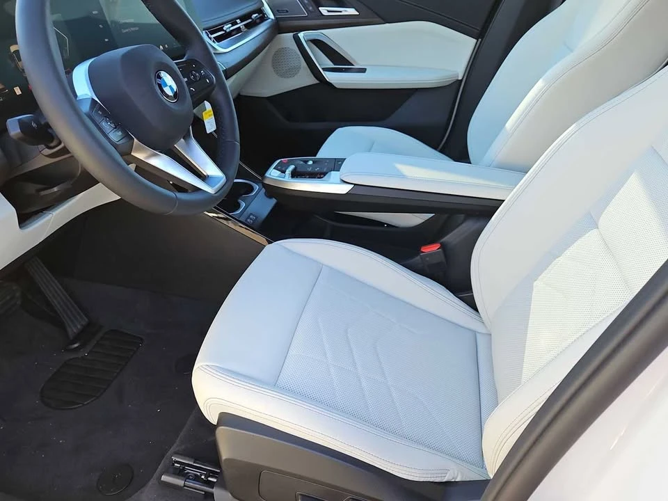 2026 BMW U11/U12 X1 - Image 16 of 20
