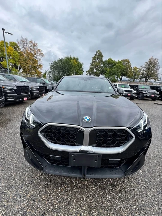 2026 BMW U10 X2 - Image 2 of 12