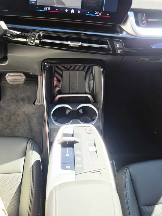 2026 BMW U10 X2 - Image 8 of 11