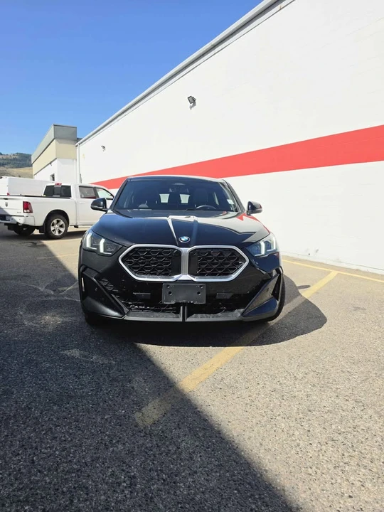 2026 BMW U10 X2 - Image 2 of 11