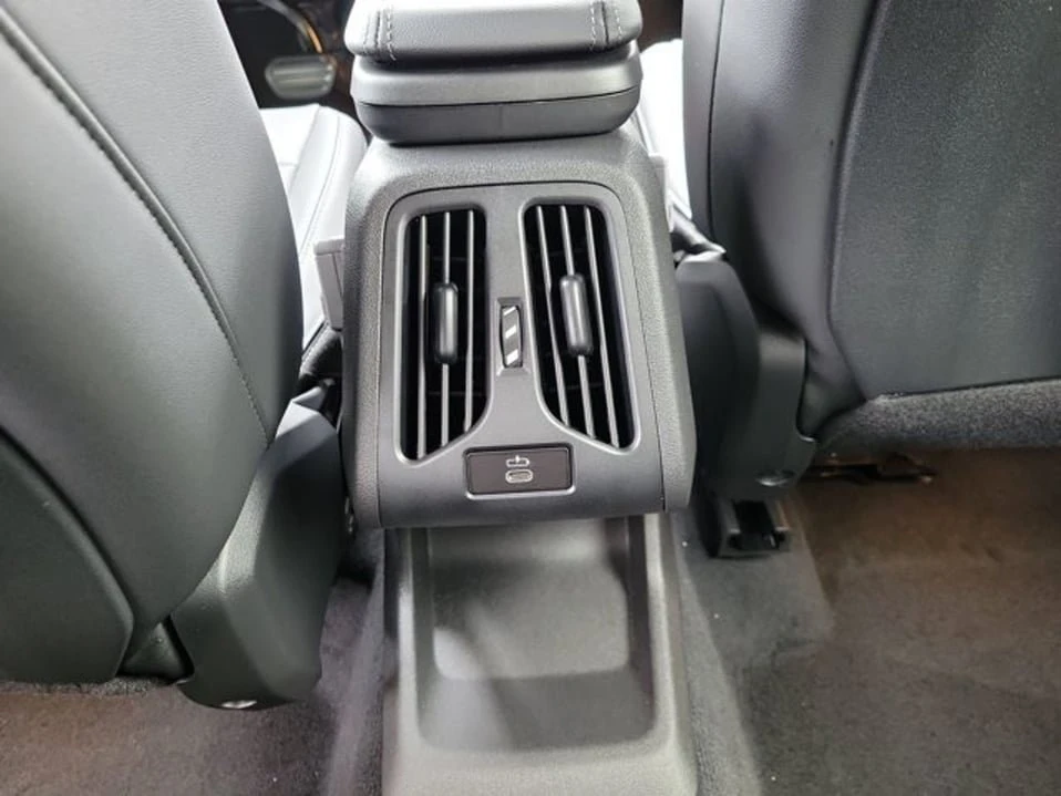 2026 BMW U10 X2 - Image 7 of 10