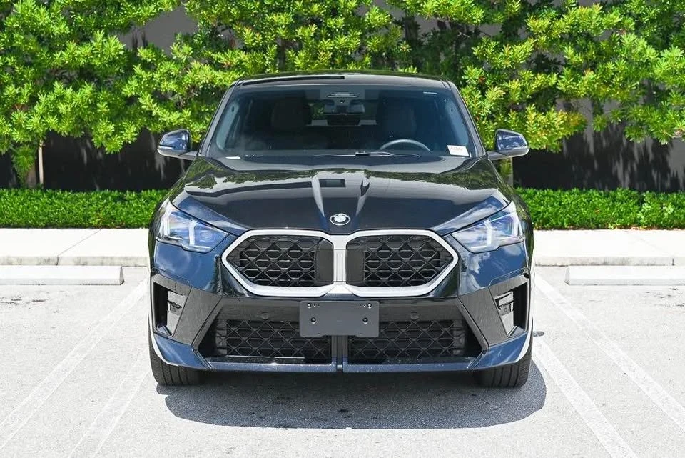 2026 BMW U10 X2 - Image 2 of 5