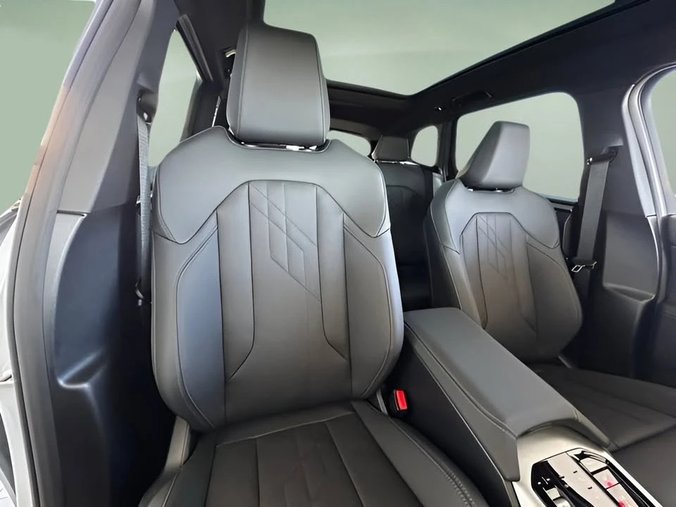2026 BMW G08 X3 - Image 9 of 10