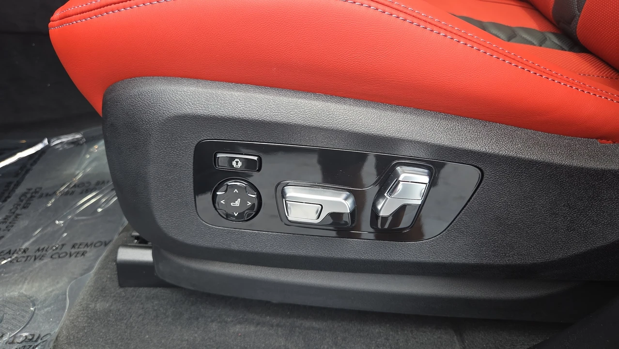 2026 BMW F95 X5 M - Image 11 of 31