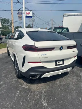 2026 BMW X6 xDrive40i Sport Utility 4D