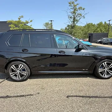 2026 BMW X7 M60i